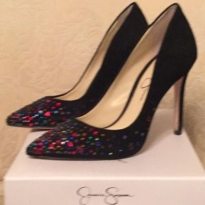 Jessica Simpson Crystal Embellished Pump. Size 5.